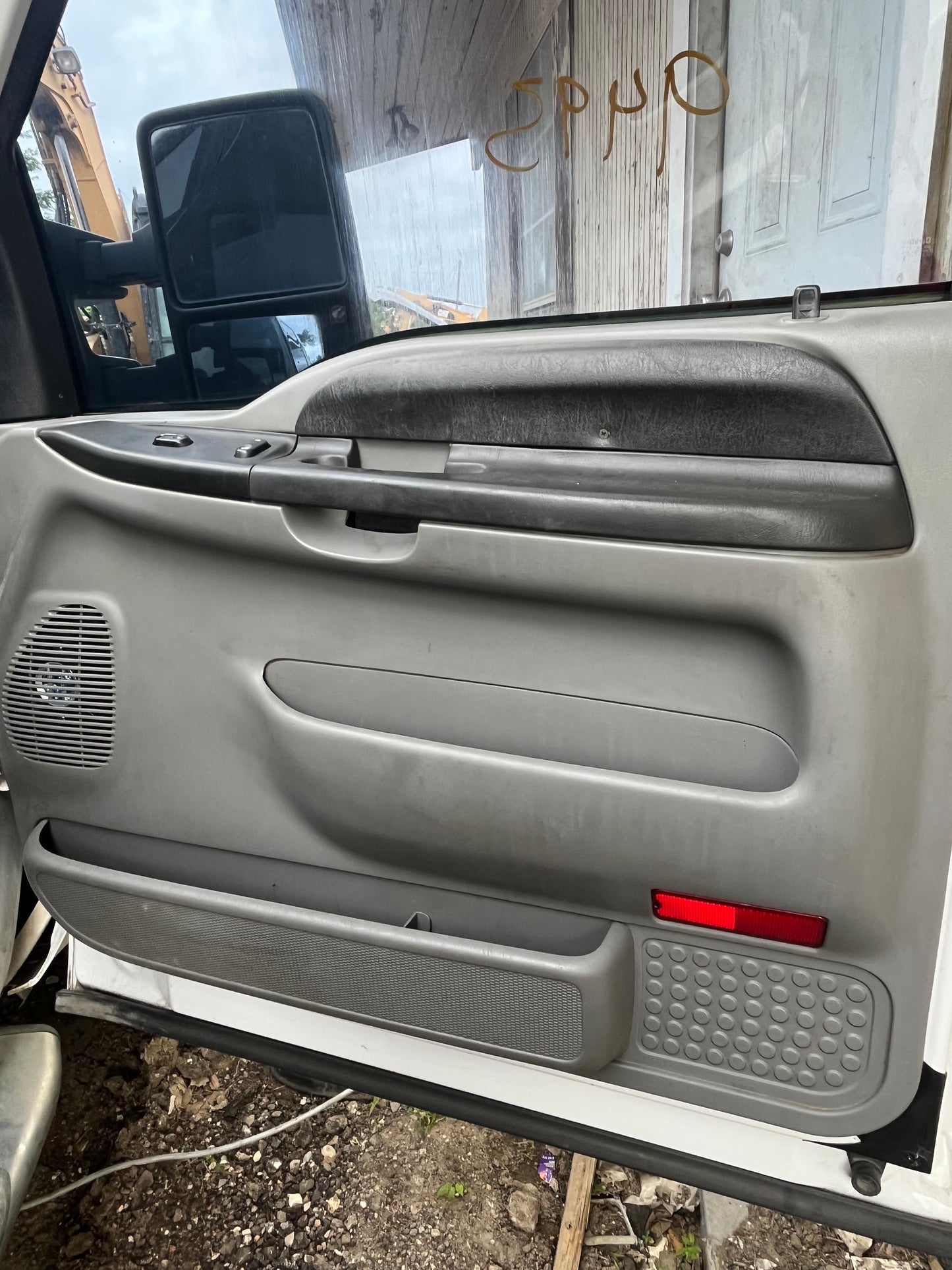 2005-2007 Ford F250 - Stock #: M18960