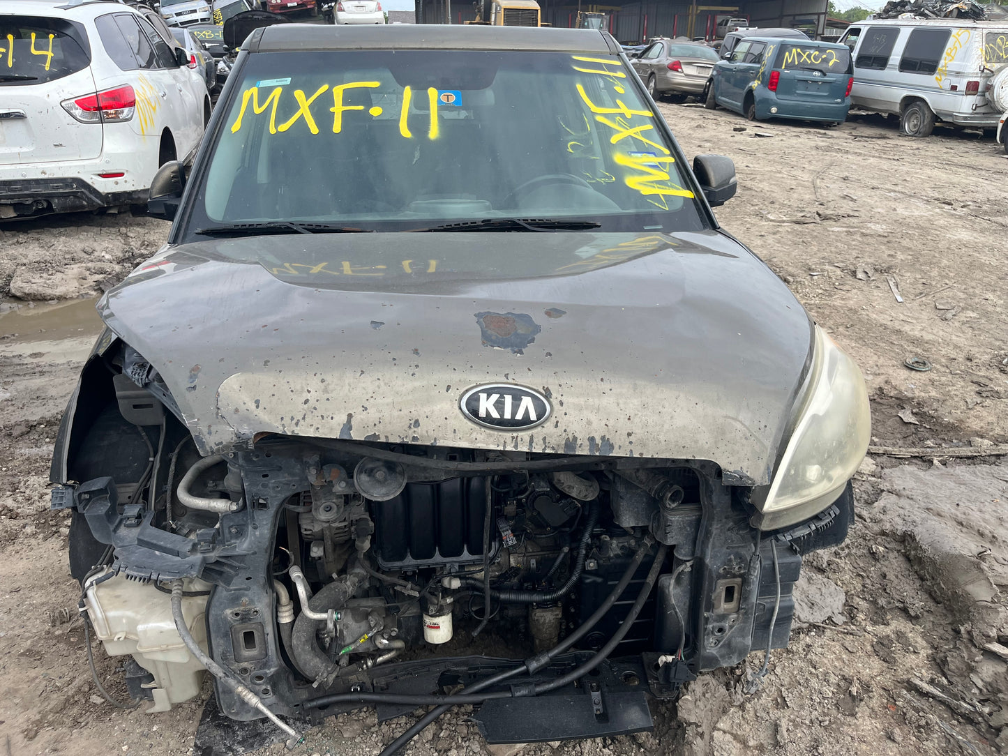 2010-2013 KIA SOUL - PARTING OUT-MXF-11 Stock #:M18981
