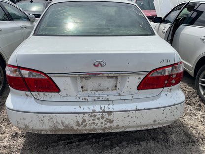 2000-2001 INFINITI I30- PARTING OUT-MXF-16  Stock #:M18986