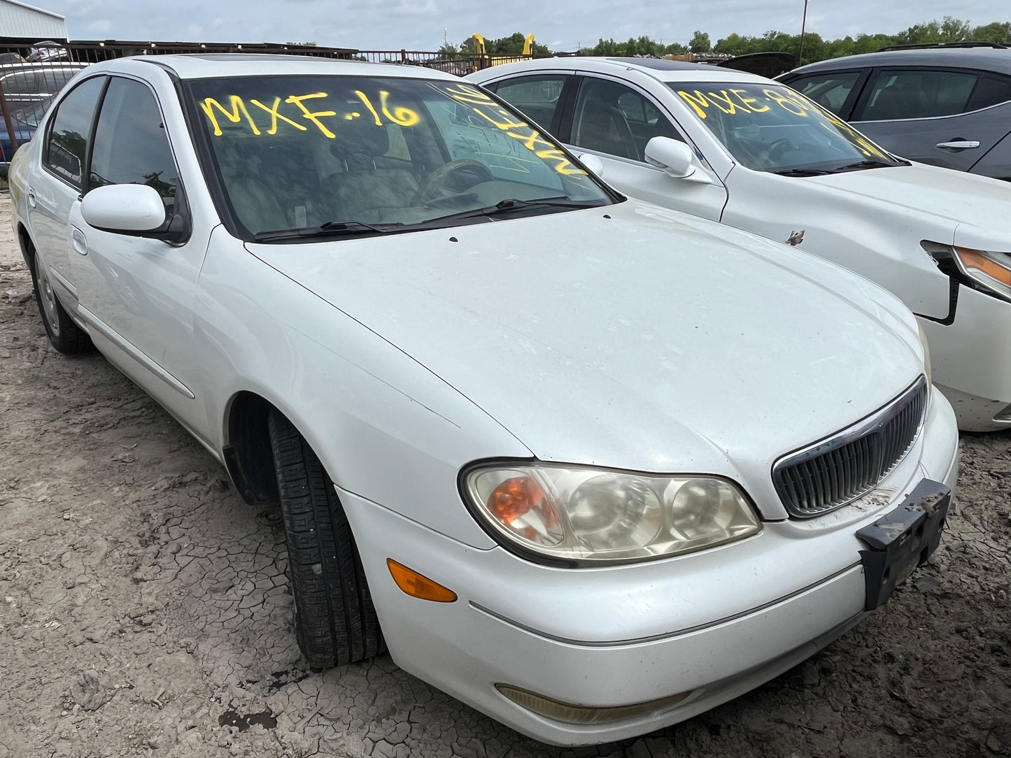 2000-2001 INFINITI I30- PARTING OUT-MXF-16  Stock #:M18986