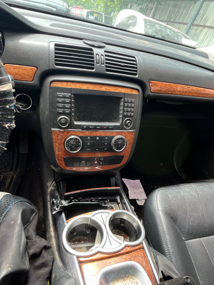 2006 Mercedes Benz R350 - Stock #: M18962 - MXE-12