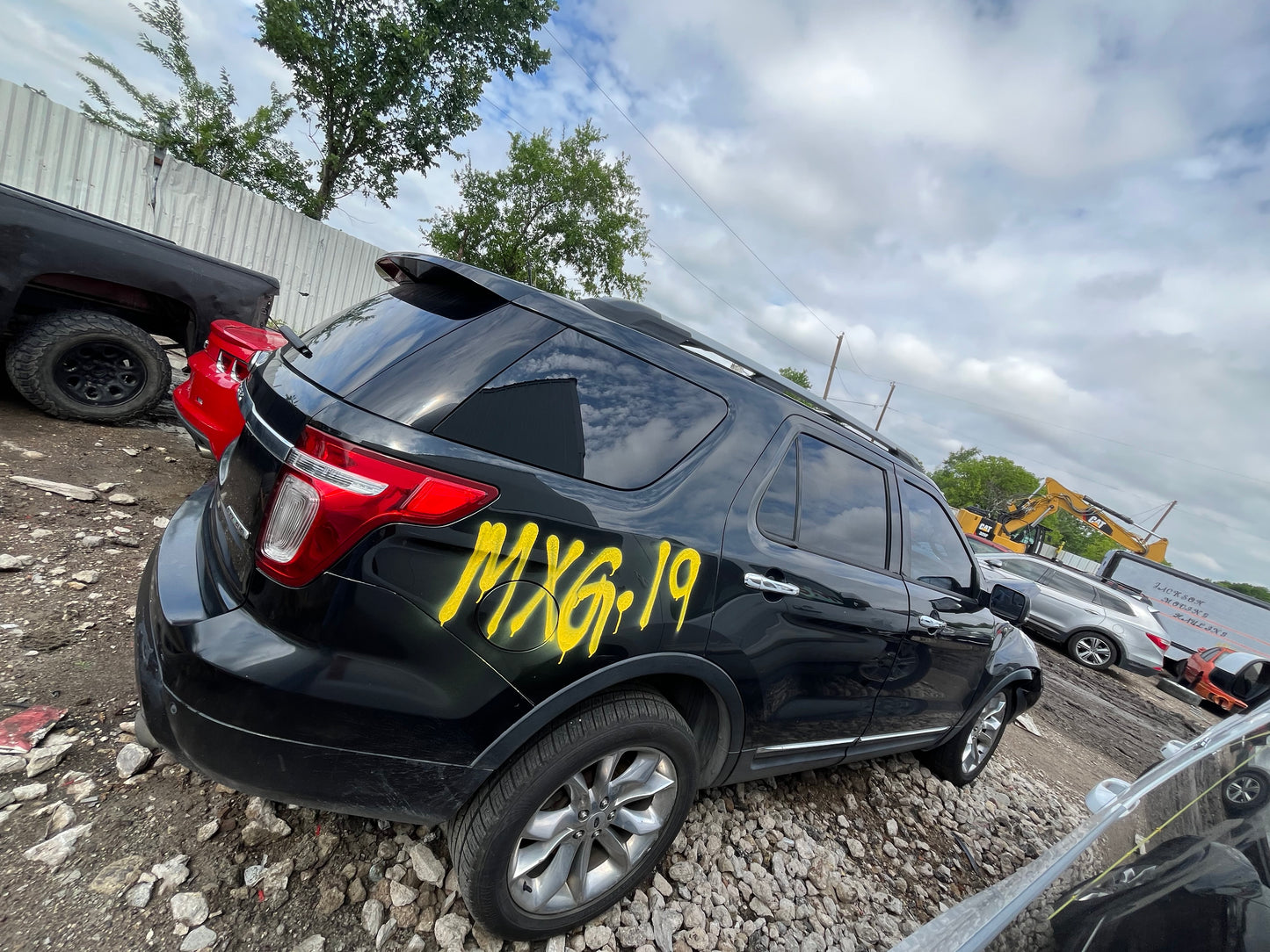 2011 - 2017 Ford Explorer - Stock #: M19009 MXG-19