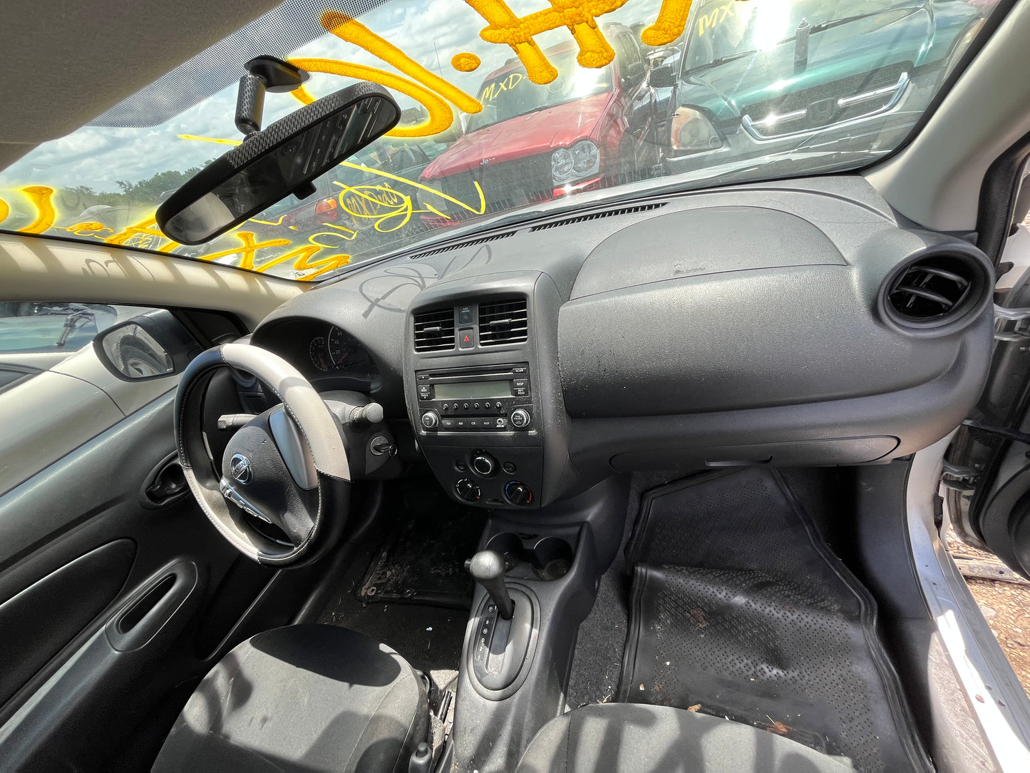 2015 NISSAN VERSA - STOCK #M19020