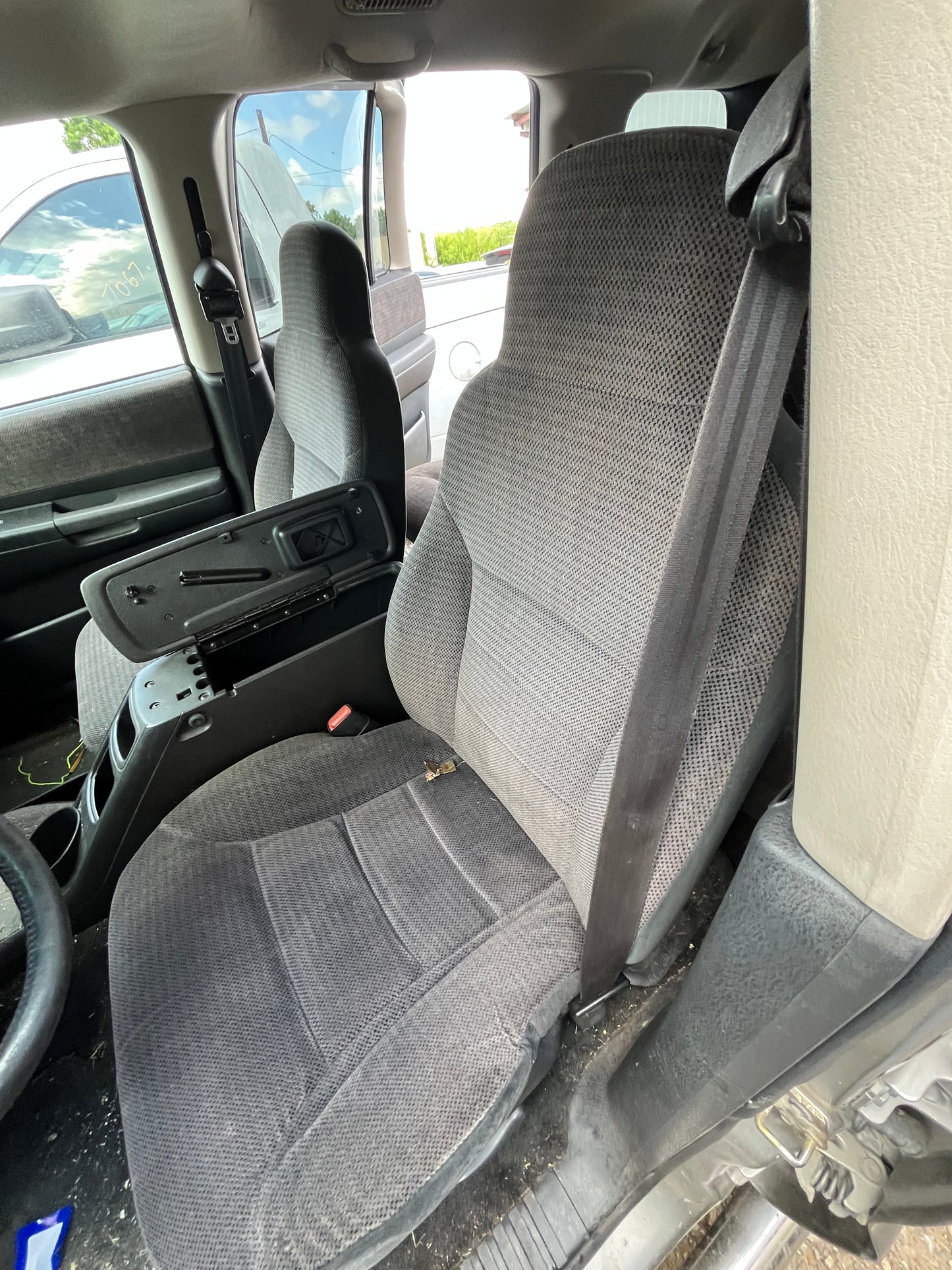2000 - 2004 Dodge Durango - Stock #: M19038 MXI-8