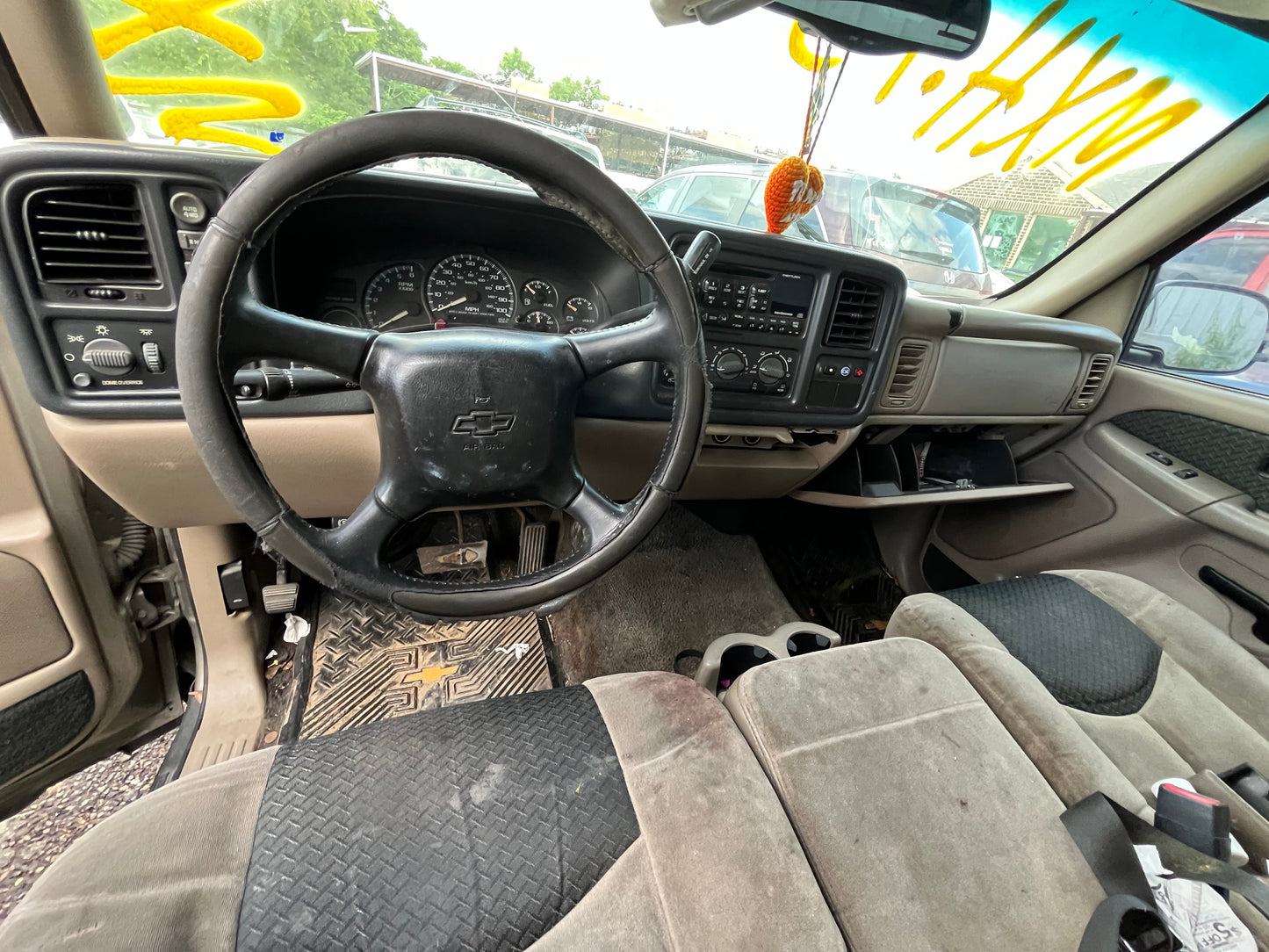 2002-2006 CHEVROLET AVALANCHE - PARTING OUT-MXH-13 Stock #:M19023