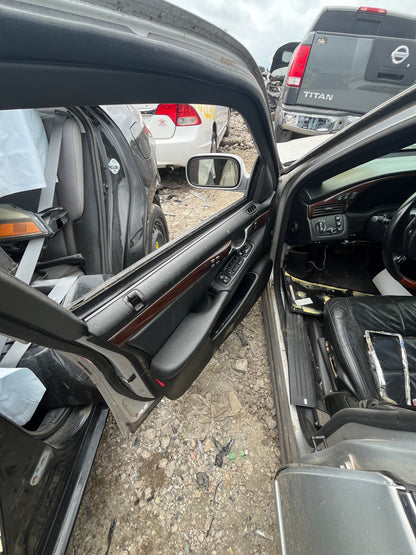 2001 CADILLAC DEVILLE - STOCK #M19074