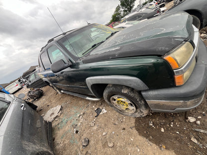 2004 CHEVROLET AVALANCHE - STOCK #M19066