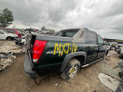 2004 CHEVROLET AVALANCHE - STOCK #M19066
