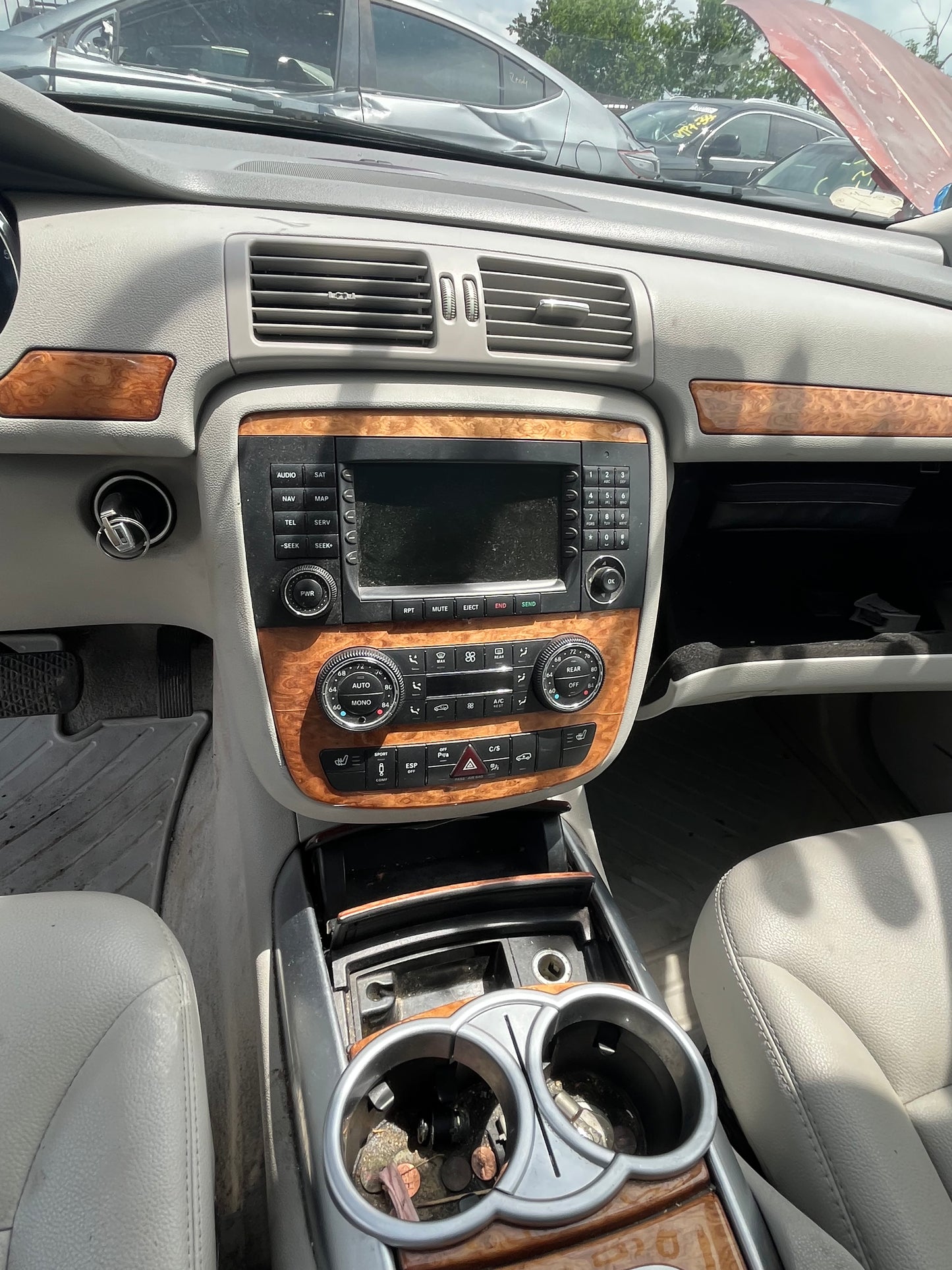 2007 Mercedes Benz R350 - Stock #: M19105 - MXL-15