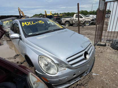 2007 Mercedes Benz R350 - Stock #: M19105 - MXL-15