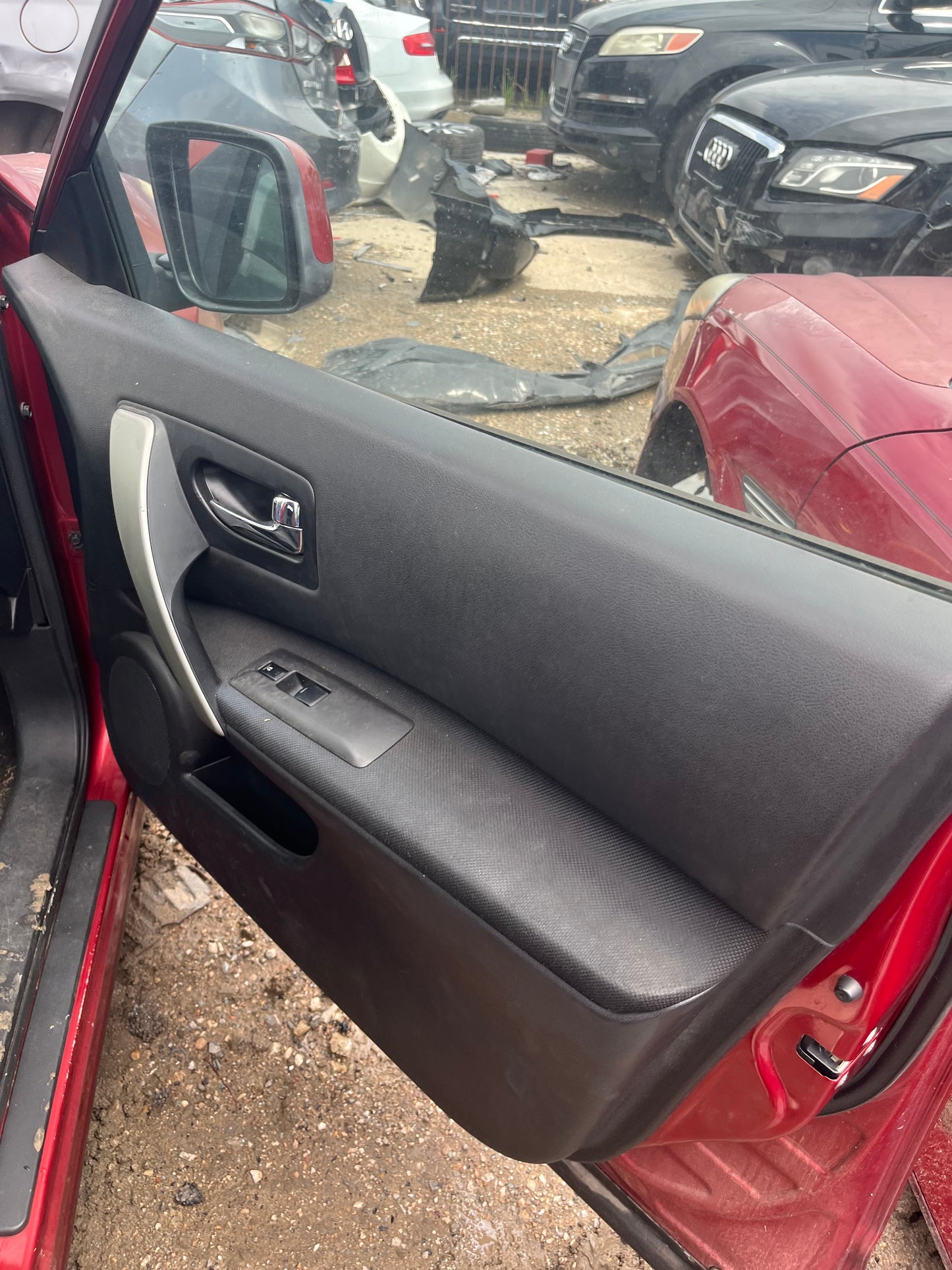 2011-2013 Nissan Rogue - Stock #: M19096