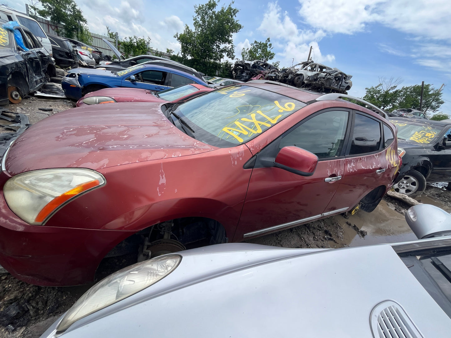 2011-2013 Nissan Rogue - Stock #: M19096