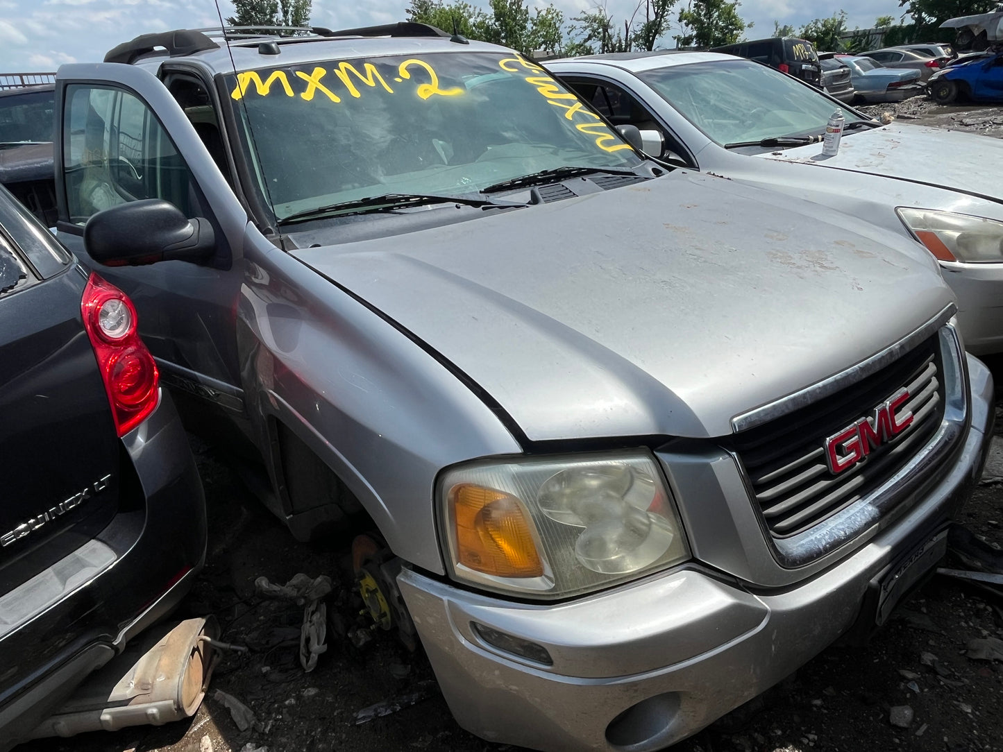 2004 GMC ENVOY - STOCK #M19112