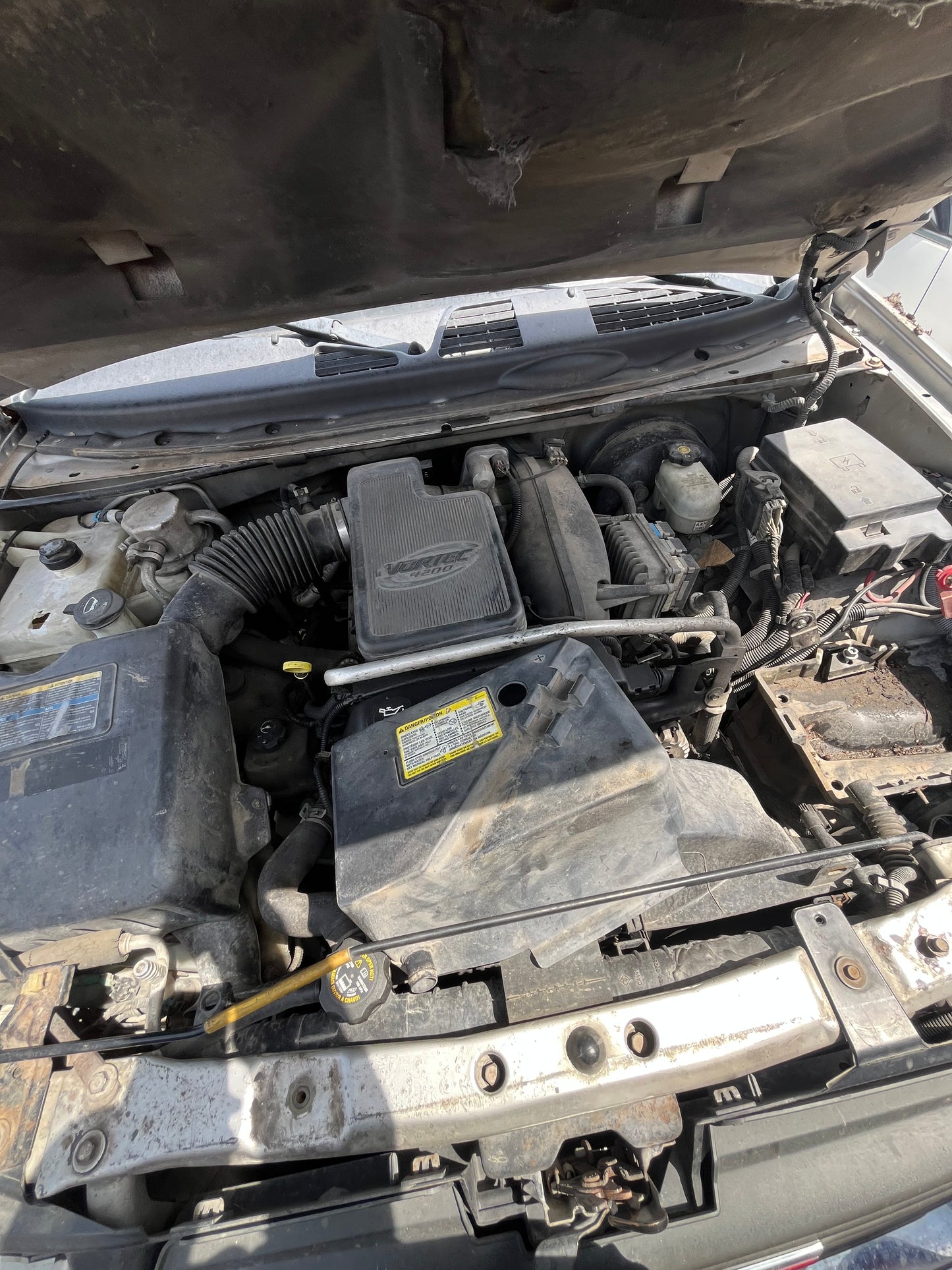 2004 GMC ENVOY - STOCK #M19112