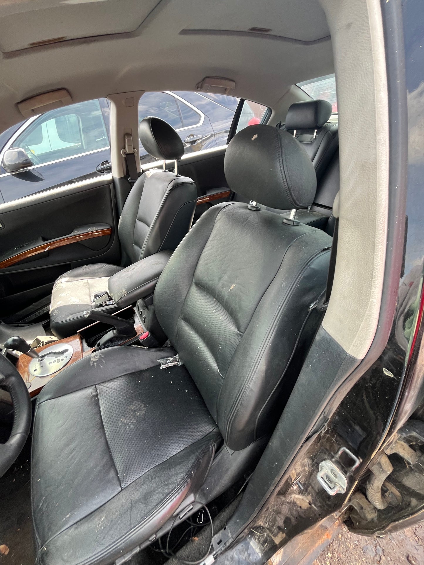 2004 NISSAN MAXIMA - STOCK #M19115