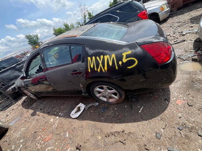 2004 NISSAN MAXIMA - STOCK #M19115