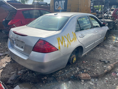 2006-2007 Honda Accord - Stock #: M19100