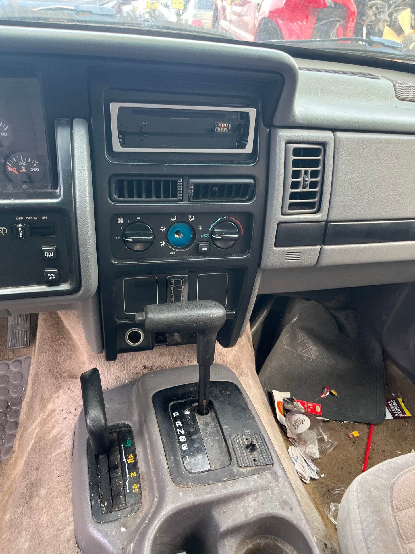 1995 Jeep Grand Cherokee - Stock #: M19103 - MXL-13