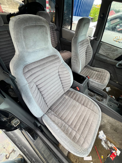 1995 Jeep Grand Cherokee - Stock #: M19103 - MXL-13