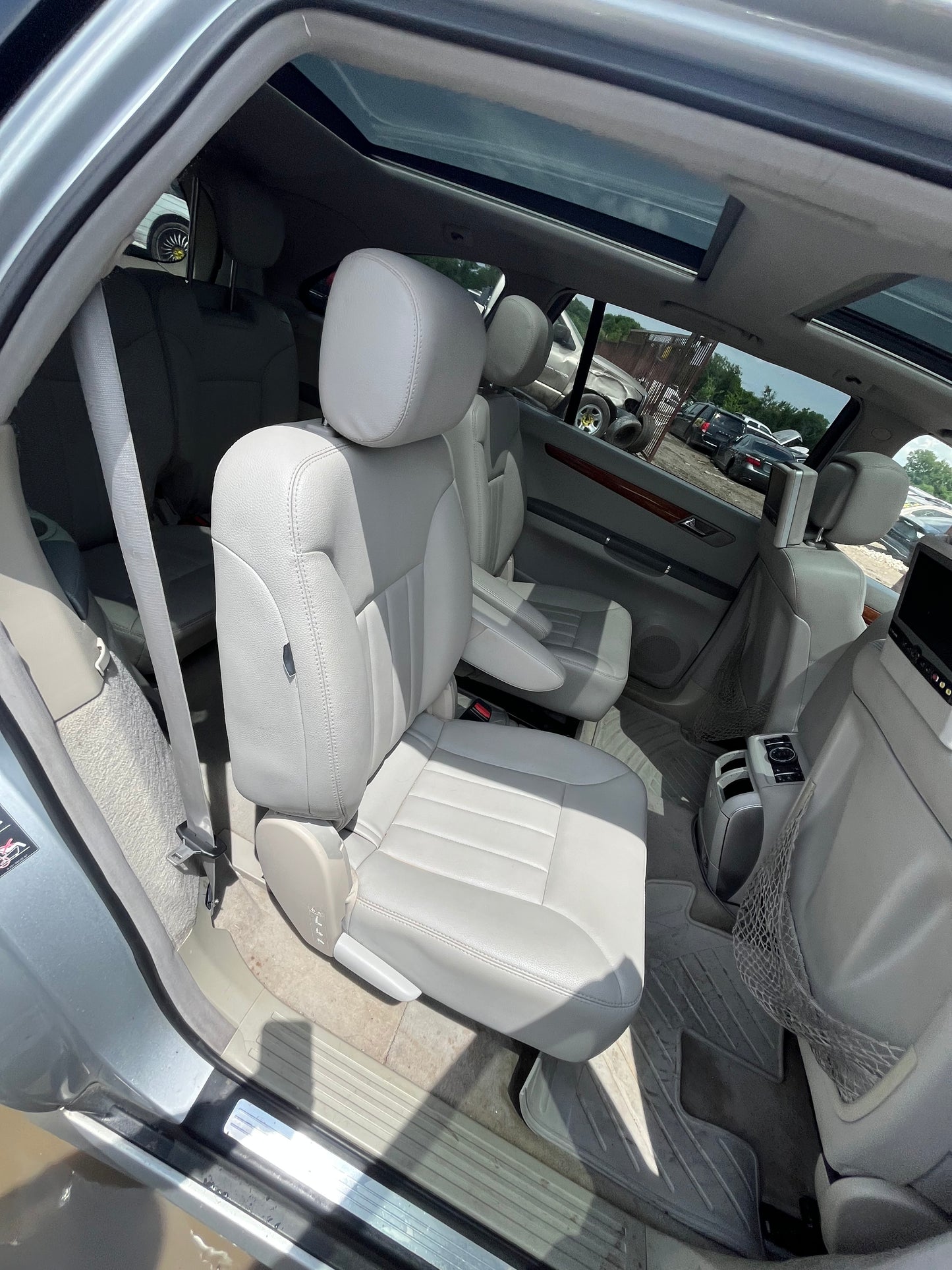 2007 Mercedes Benz R350 - Stock #: M19105 - MXL-15
