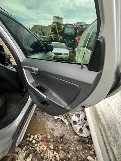 2010-2013 Volvo XC60 - Stock #: M19092