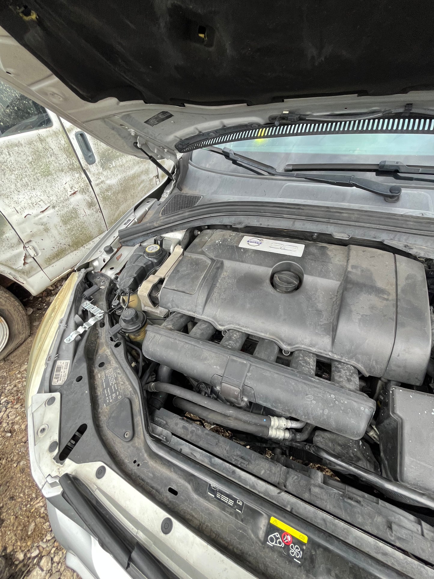 2010-2013 Volvo XC60 - Stock #: M19092
