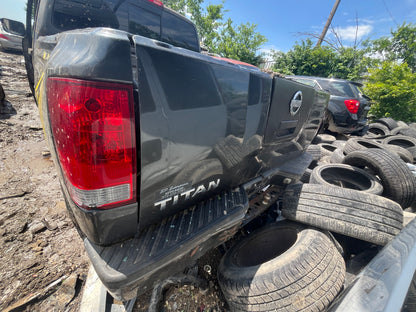 2004 - 2007 Nissan Titan - Stock #: M19110 MXL-20