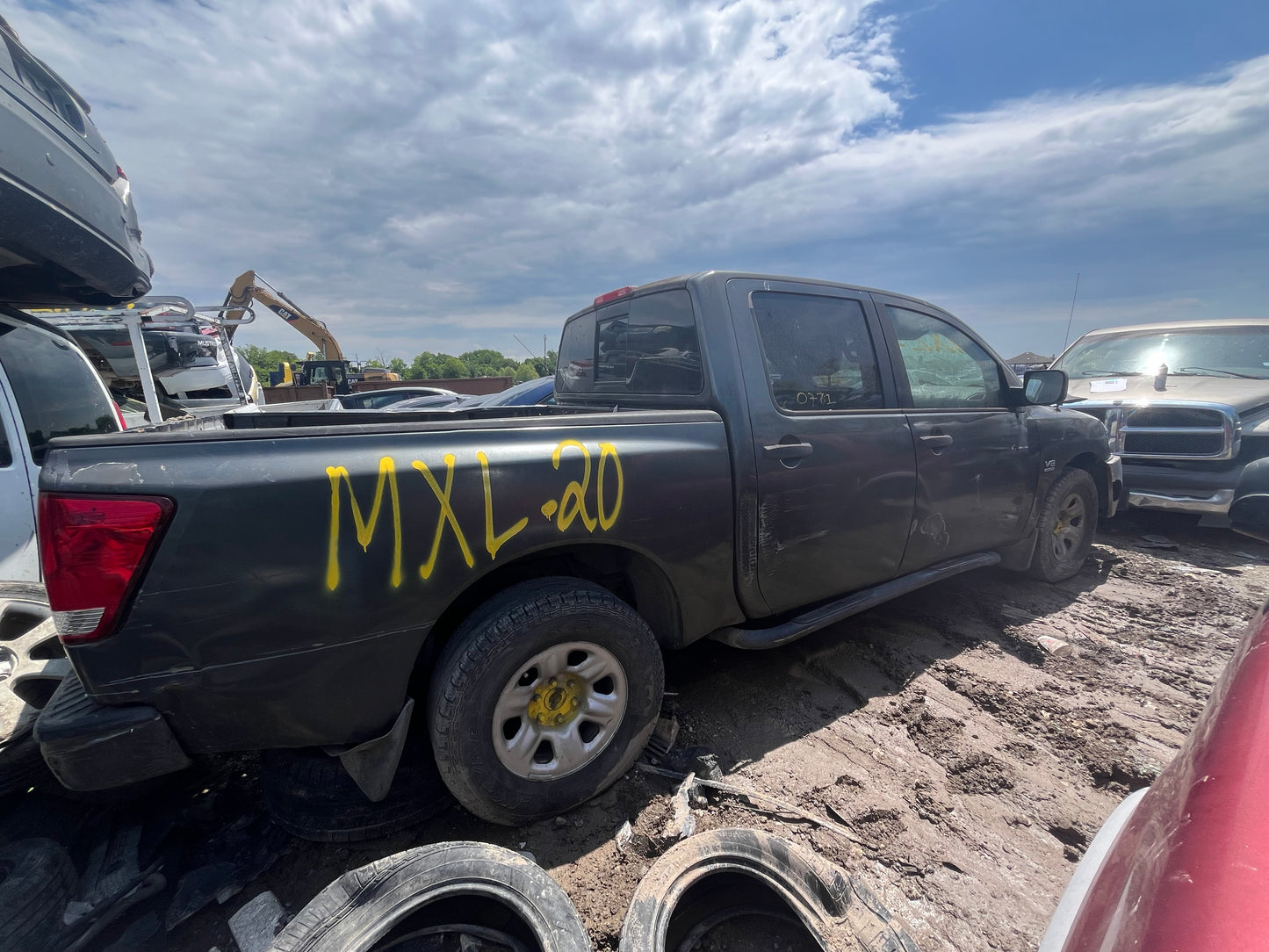 2004 - 2007 Nissan Titan - Stock #: M19110 MXL-20