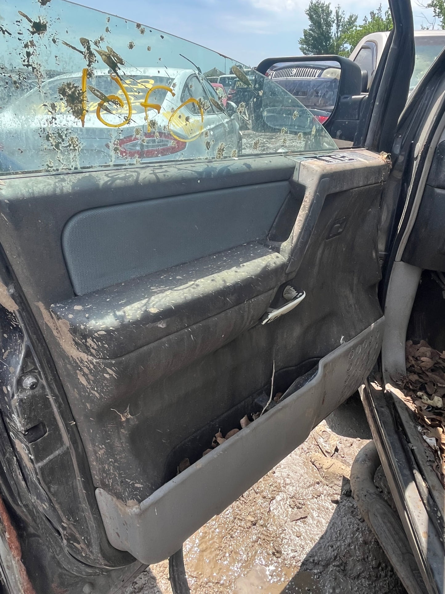 2004 - 2007 Nissan Titan - Stock #: M19110 MXL-20