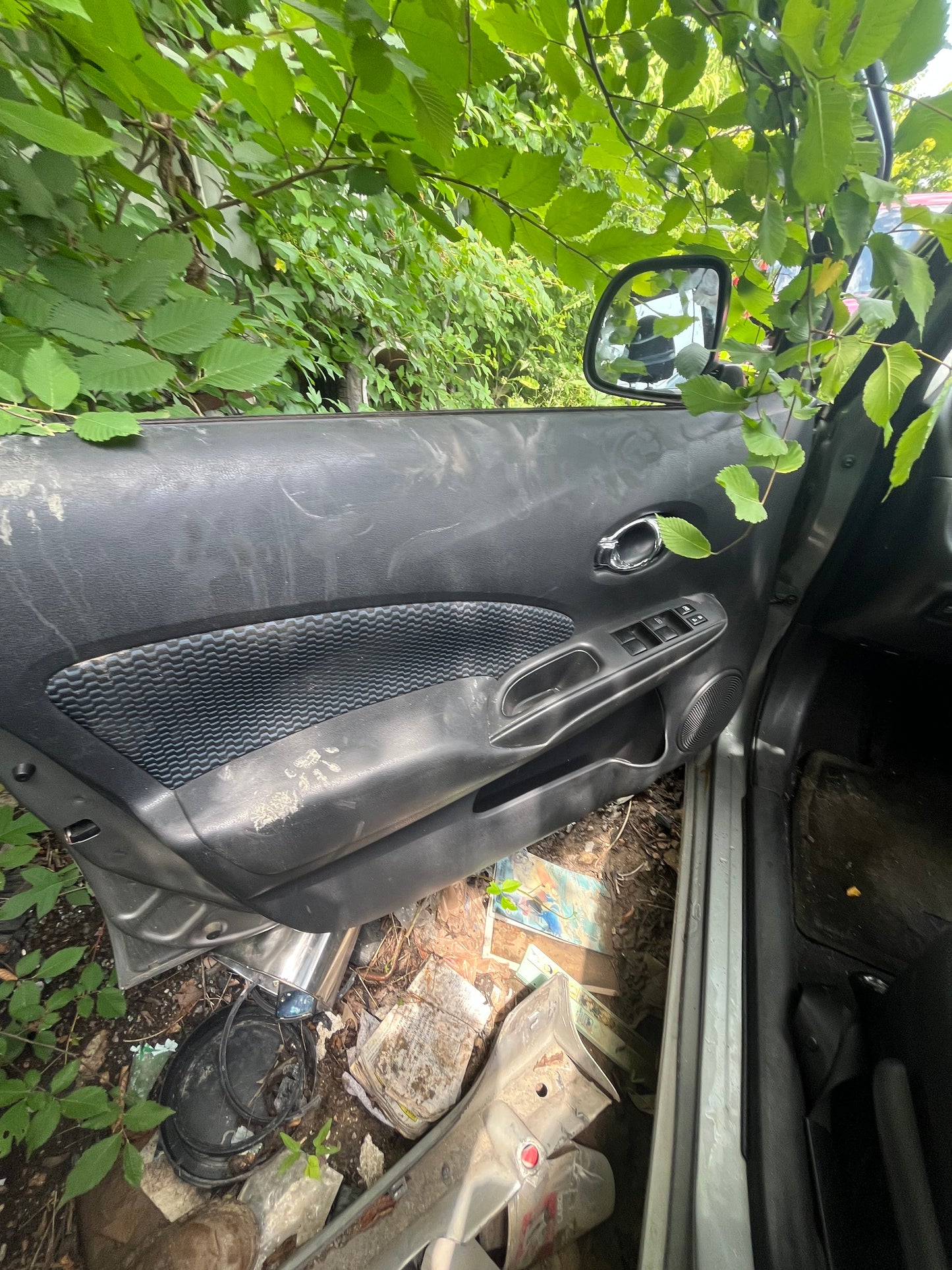 2014 - 2019 Nissan Versa - Stock #: M19101 MXL-11
