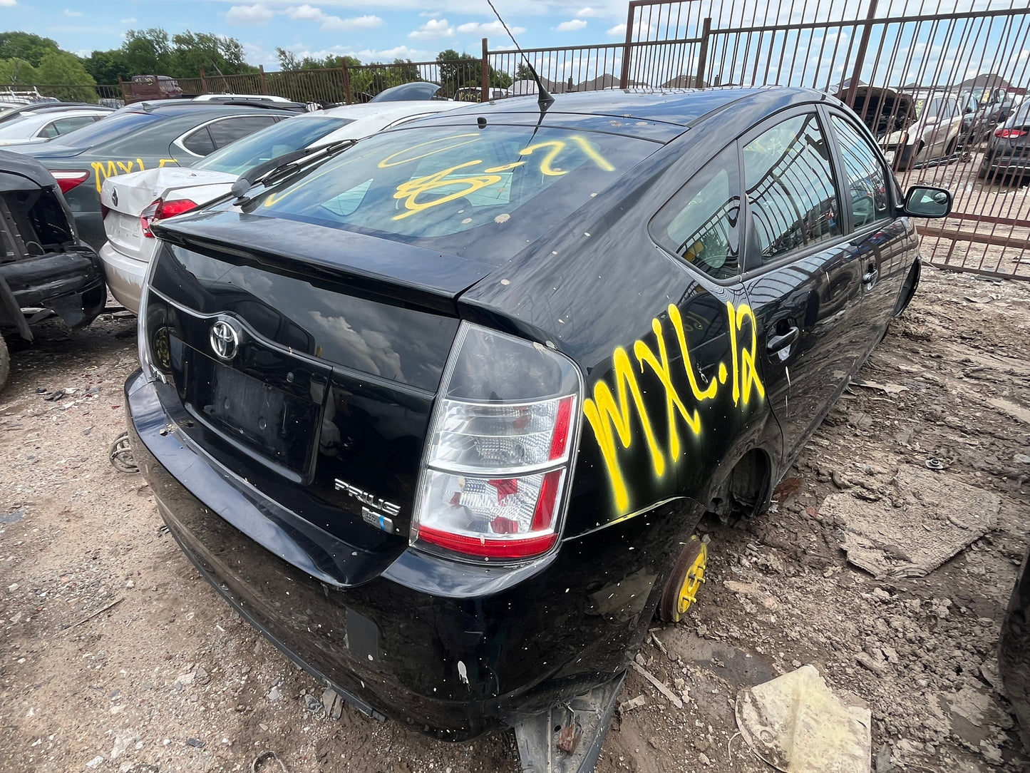 2005 Toyota Prius - Stock #: M19102 - MXL-12