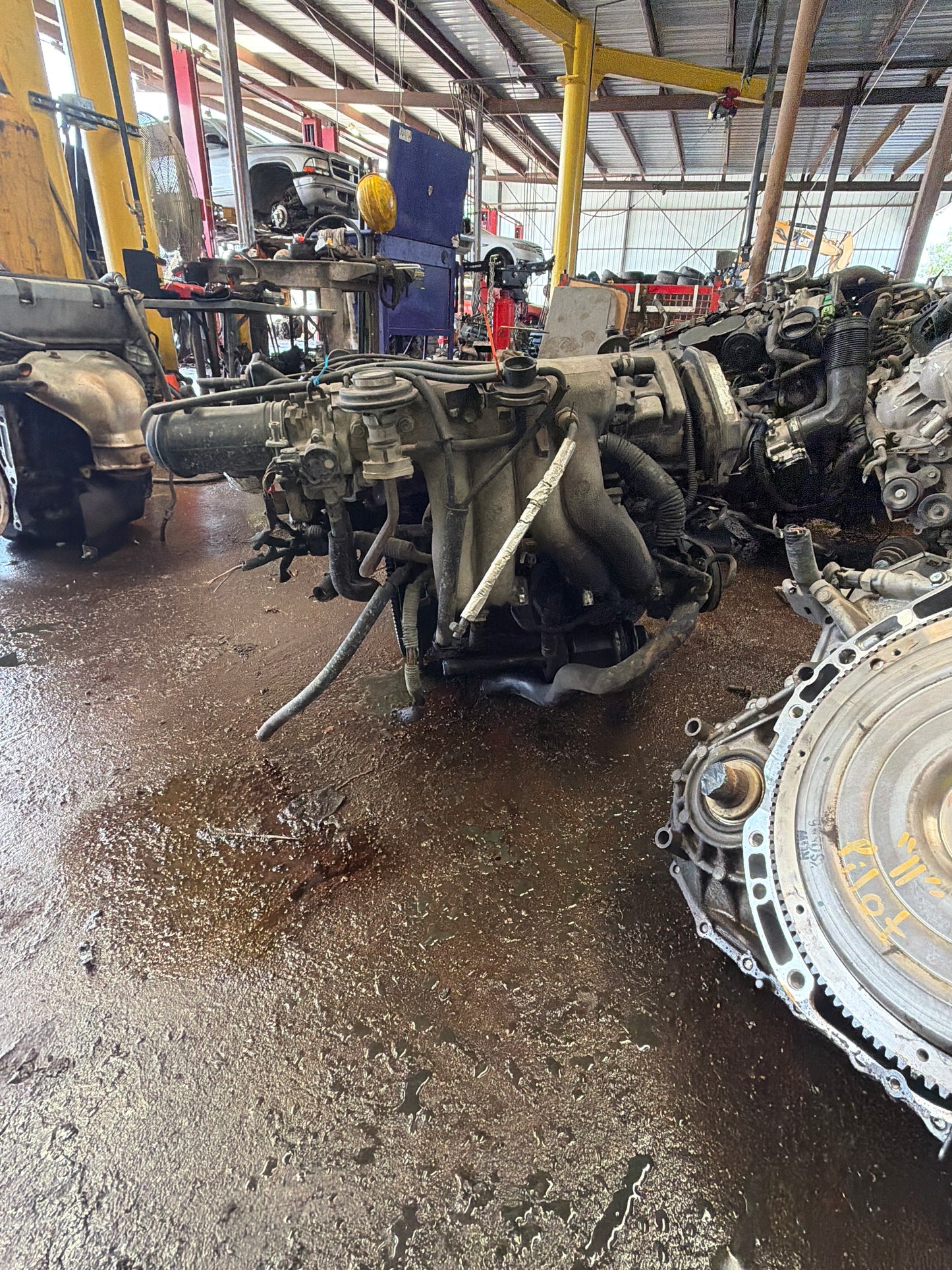 1997-2001 TOYOTA CAMRY  -  2.2 L ENGINE - #M18951
