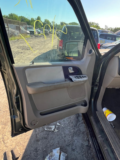 2004 FORD EXPEDITION - STOCK #M19157