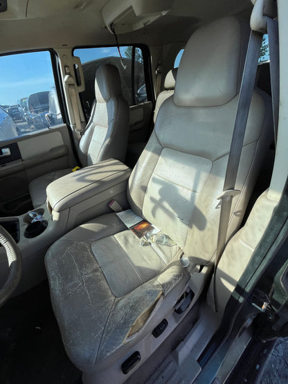 2004 FORD EXPEDITION - STOCK #M19157