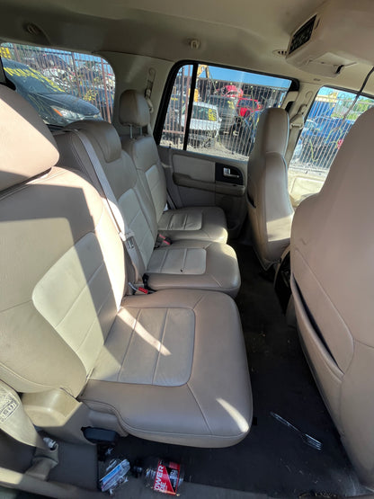 2004 FORD EXPEDITION - STOCK #M19157