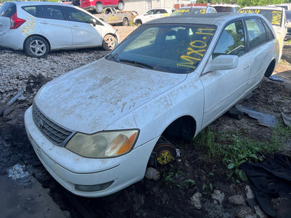 2000-2004 TOYOTA AVALON - PARTING OUT-MXO-11 - Stock #:M19161