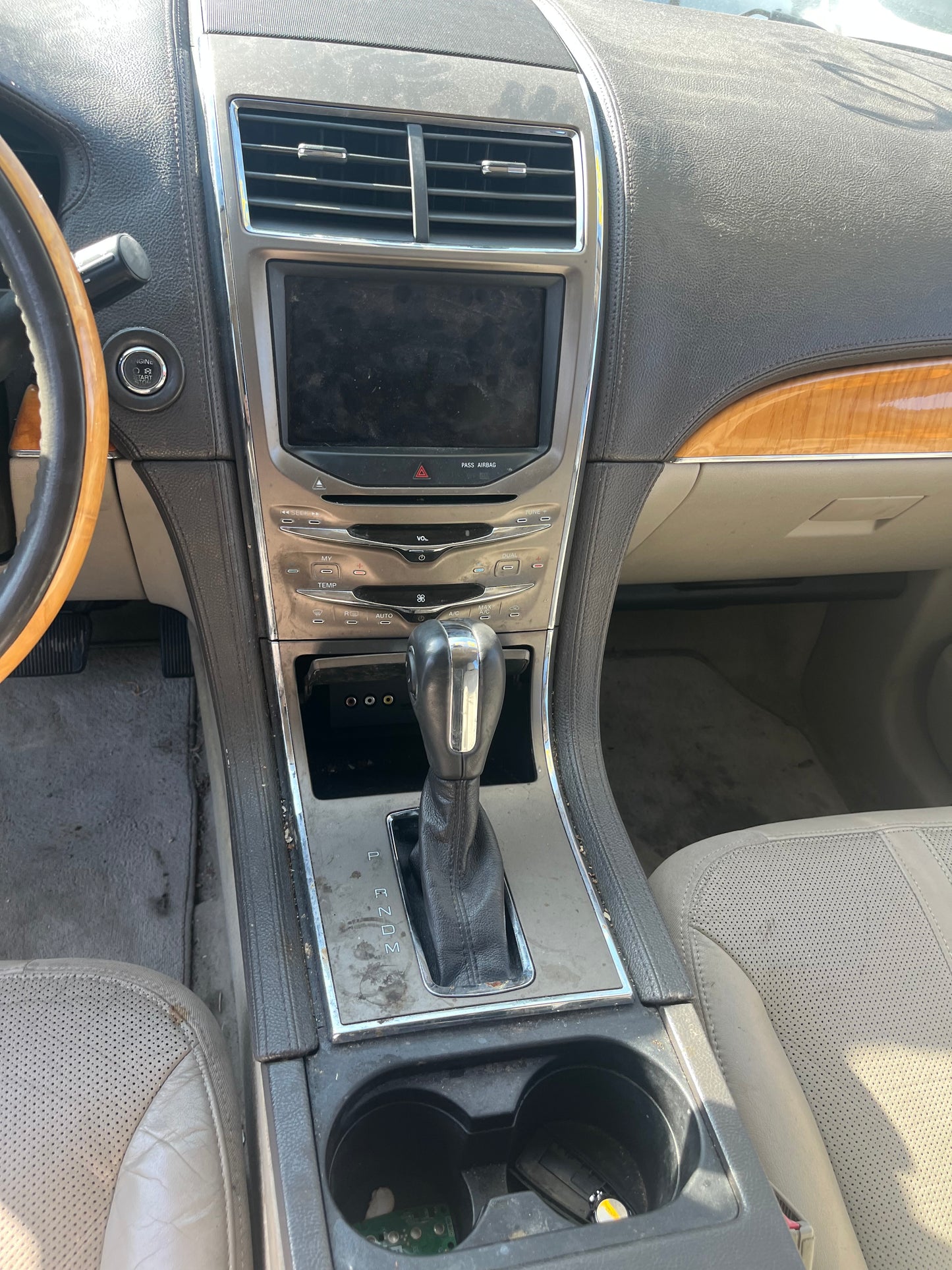 2011 Lincoln MKX - Stock #: M19132 - MXN-2