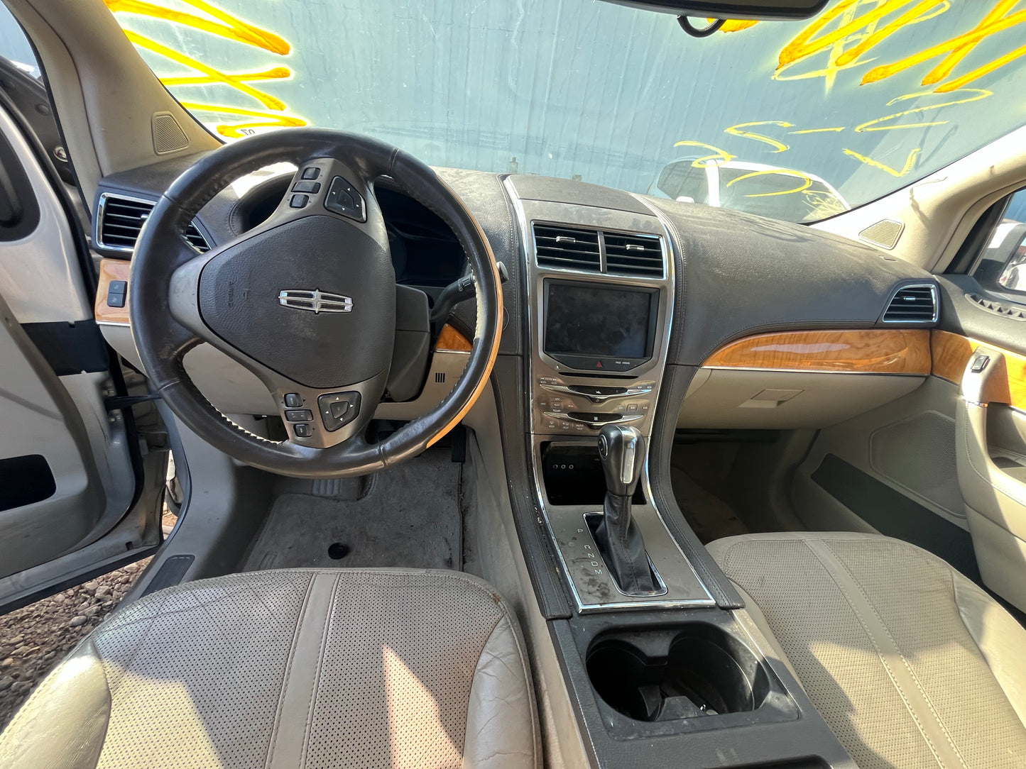 2011 Lincoln MKX - Stock #: M19132 - MXN-2