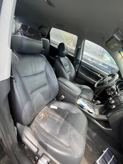 2011-2013 Kia Sorento - Stock #: M19142