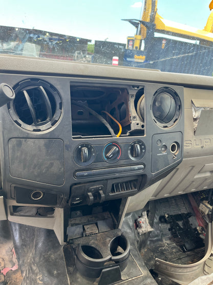 2008 Ford F250 Super Duty - Stock #: M19133 - MXN-3