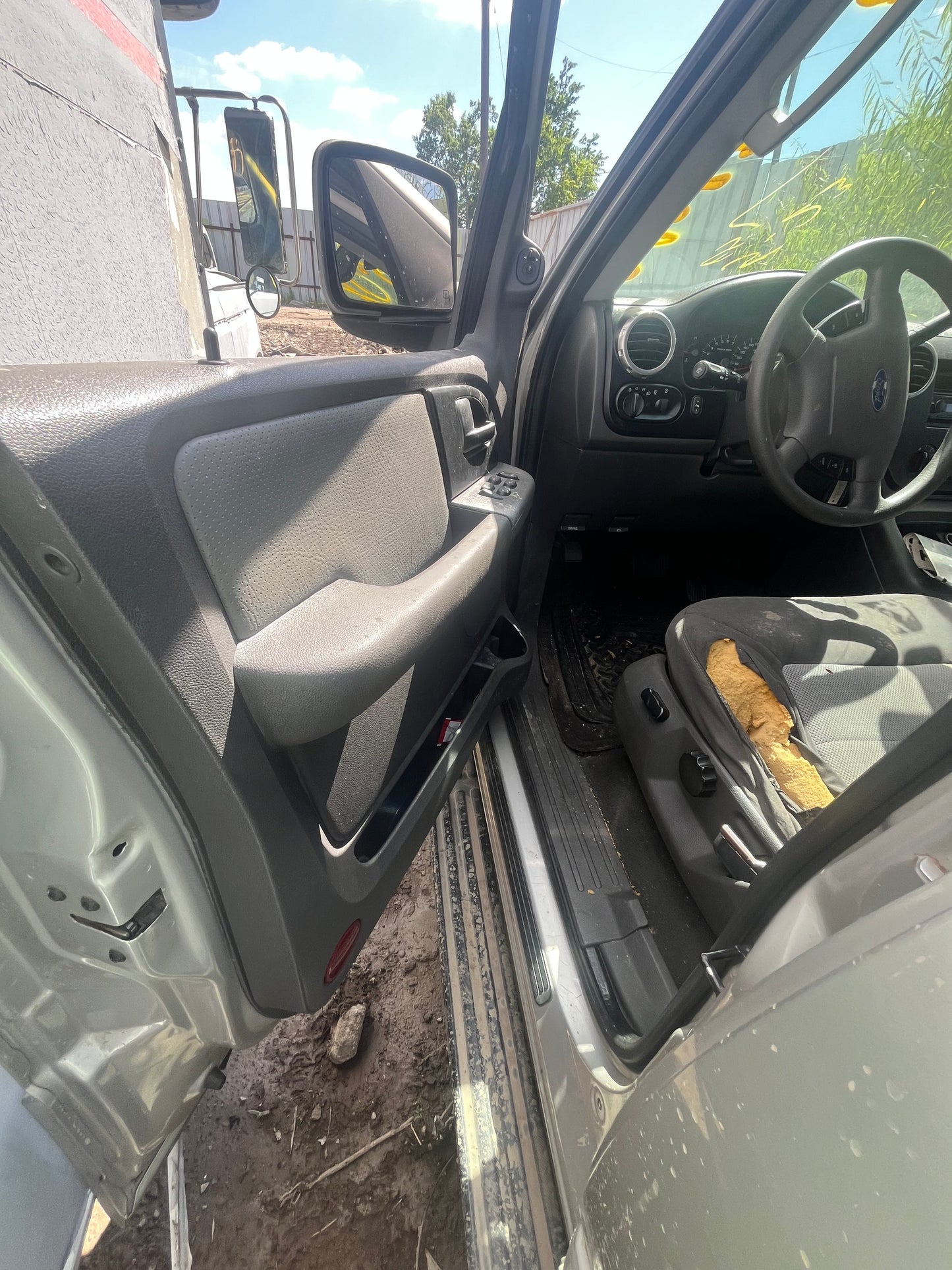 2003 FORD EXPEDITION - STOCK #M19158