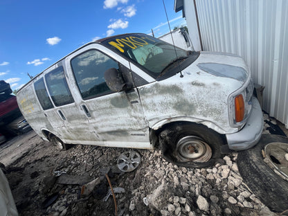 2002 CHEVY EXPRESS 1500 - STOCK #M19156