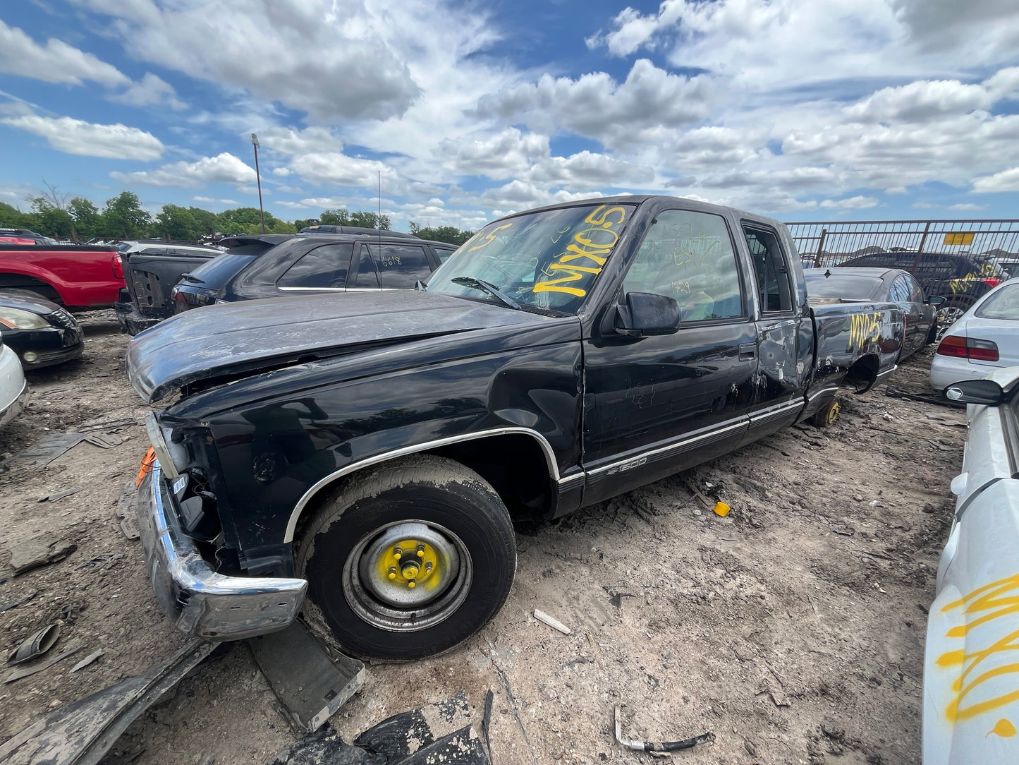 1998 CHVEVROLET C1500 - STOCK #M19155