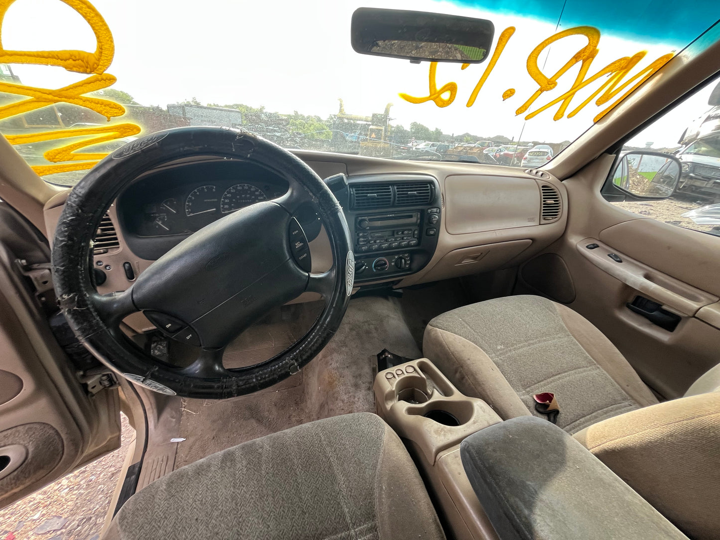 2000 Ford Explorer - Stock #: M19182 - MXP-12