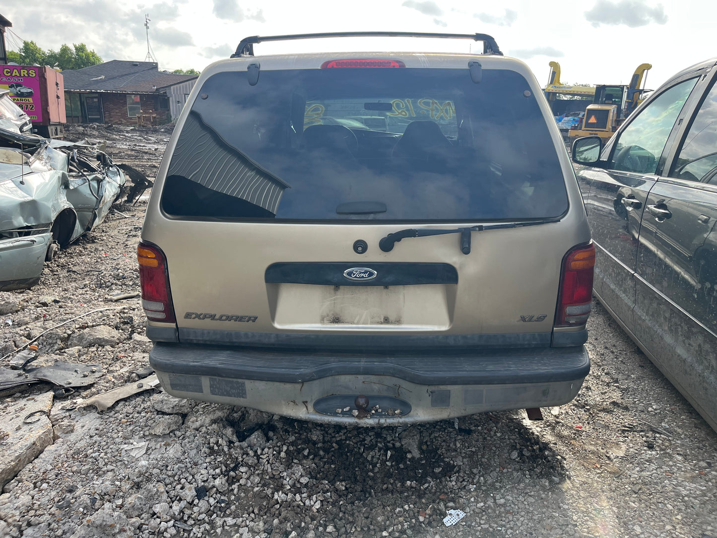 2000 Ford Explorer - Stock #: M19182 - MXP-12