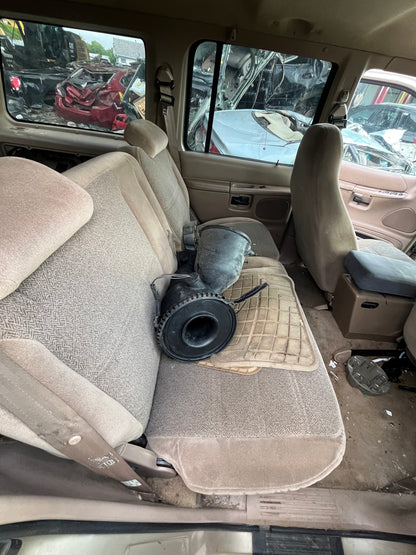 2000 Ford Explorer - Stock #: M19182 - MXP-12