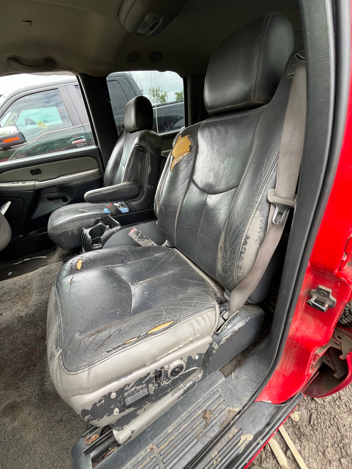 2001 Chevrolet Suburban - Stock #: M19188 - MXP-18
