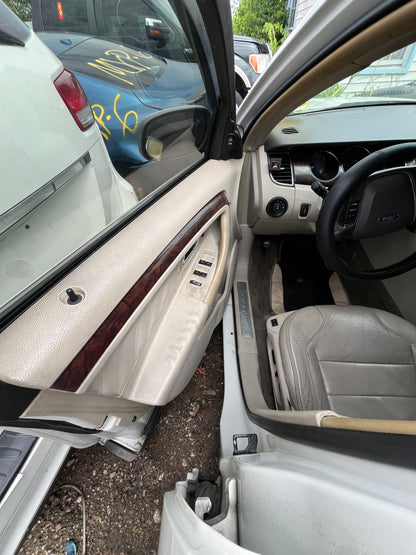 2010-2012 Ford Taurus - Stock #: M19179