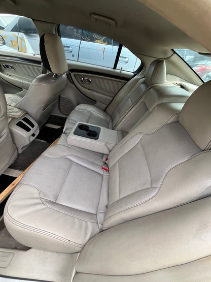 2010-2012 Ford Taurus - Stock #: M19179