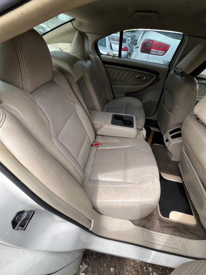 2010-2012 Ford Taurus - Stock #: M19179